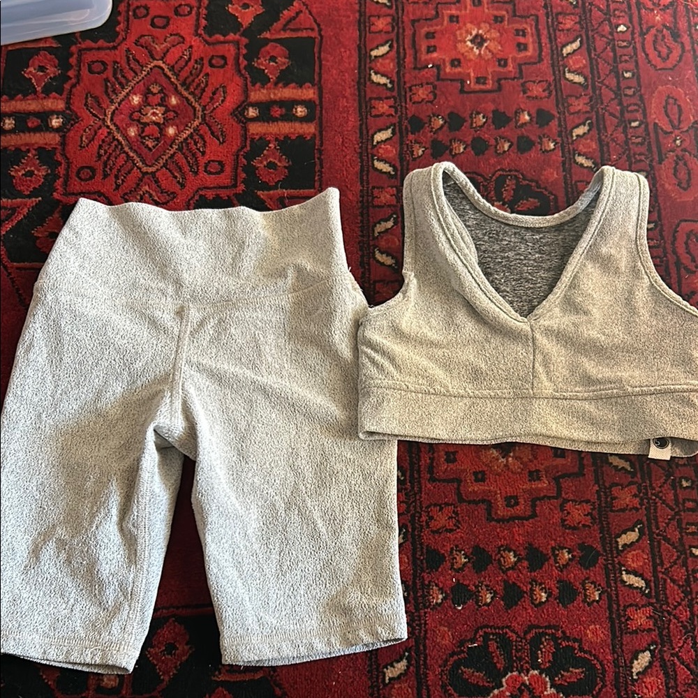 Five the label grey set